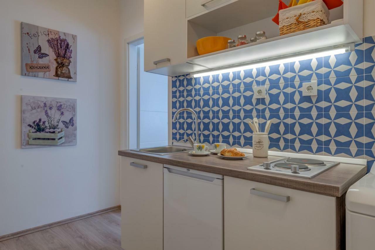 Chris'S Condo Сплит Экстерьер фото