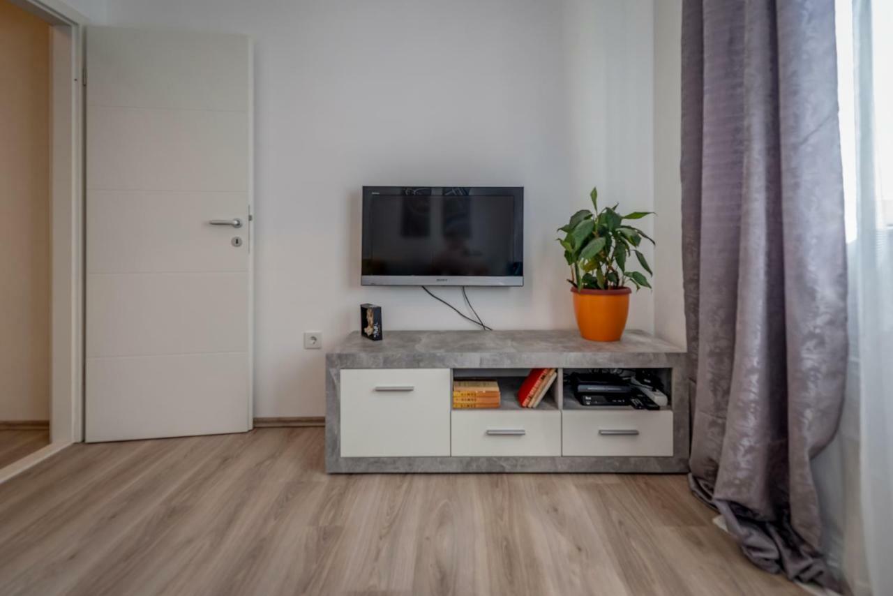 Chris'S Condo Сплит Экстерьер фото