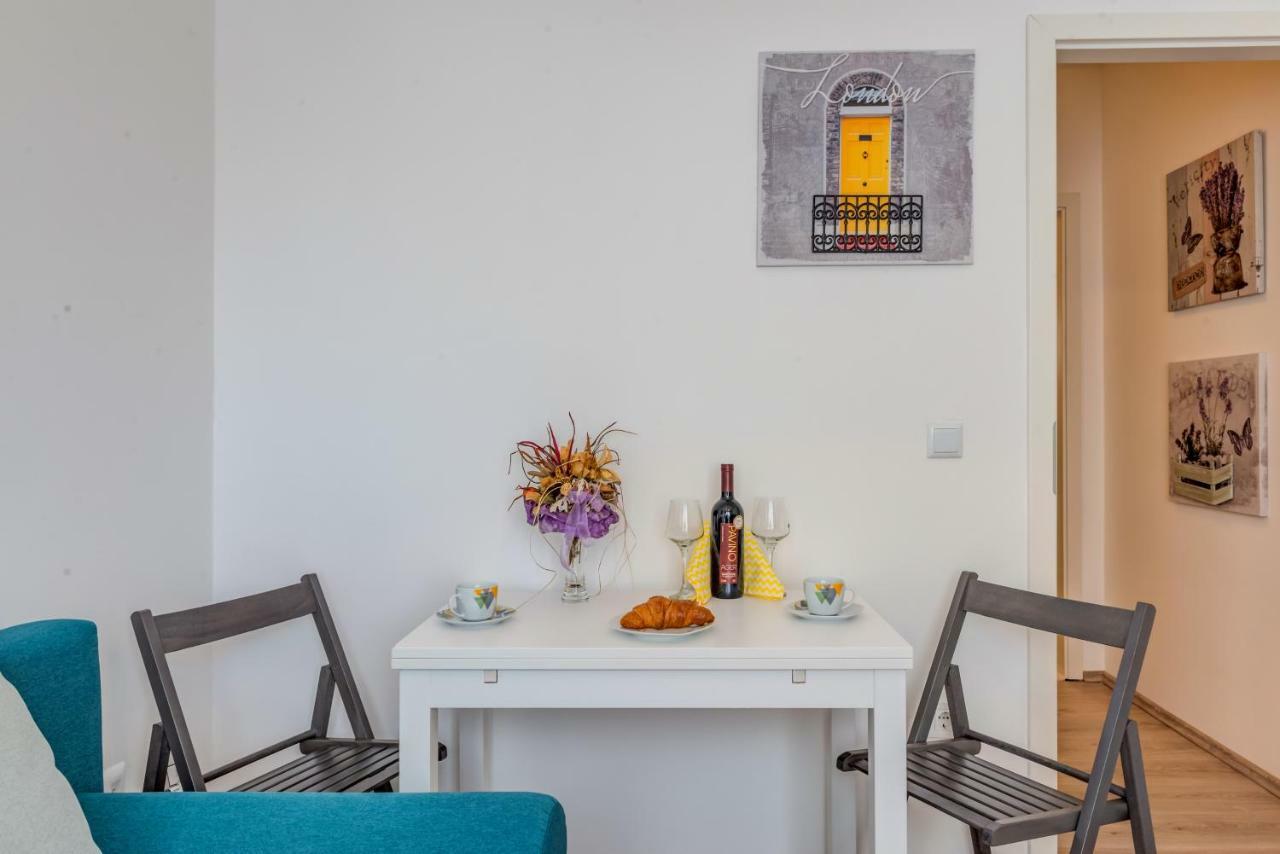 Chris'S Condo Сплит Экстерьер фото