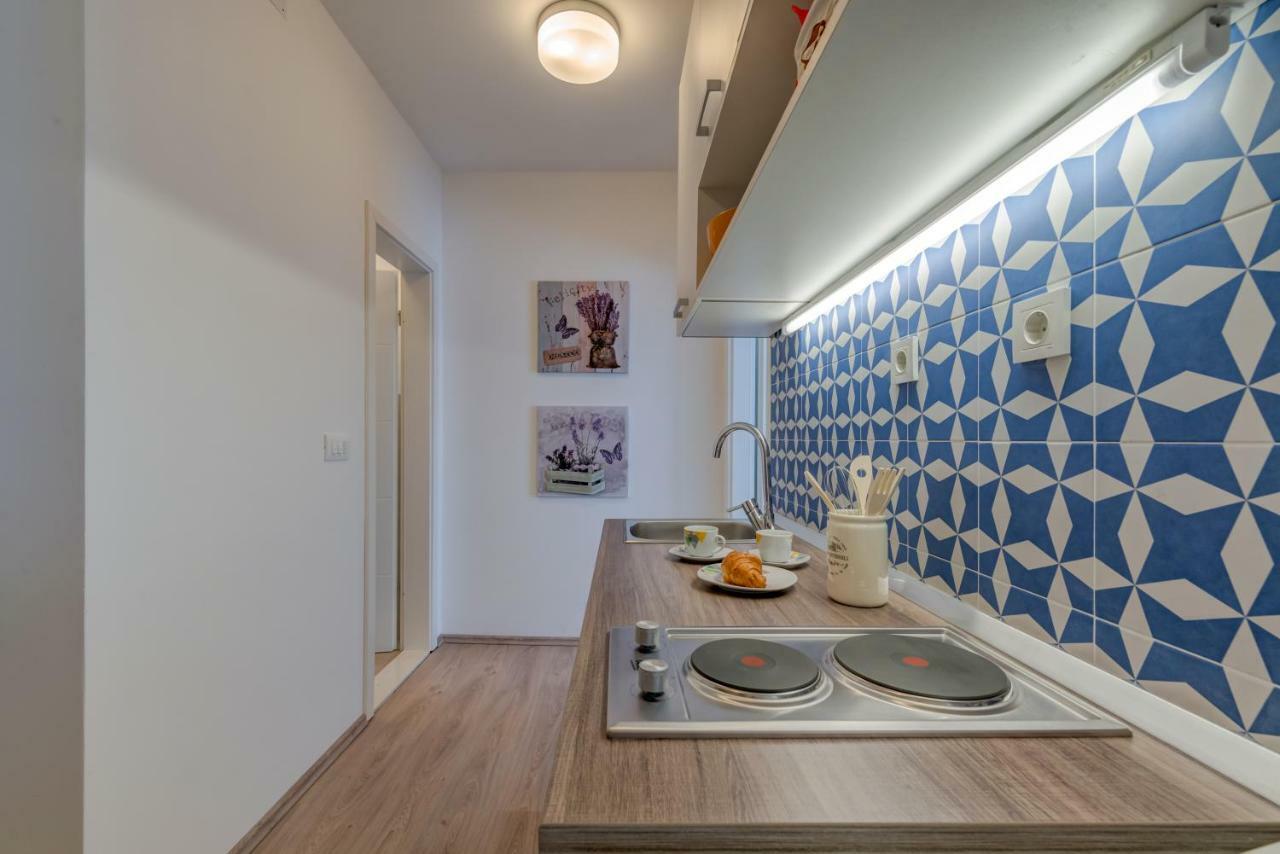 Chris'S Condo Сплит Экстерьер фото